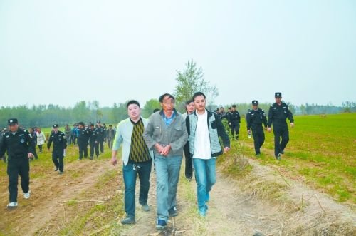 兒子燒房逼父拿錢(qián)供其吸毒 父親持刀將其殺死
